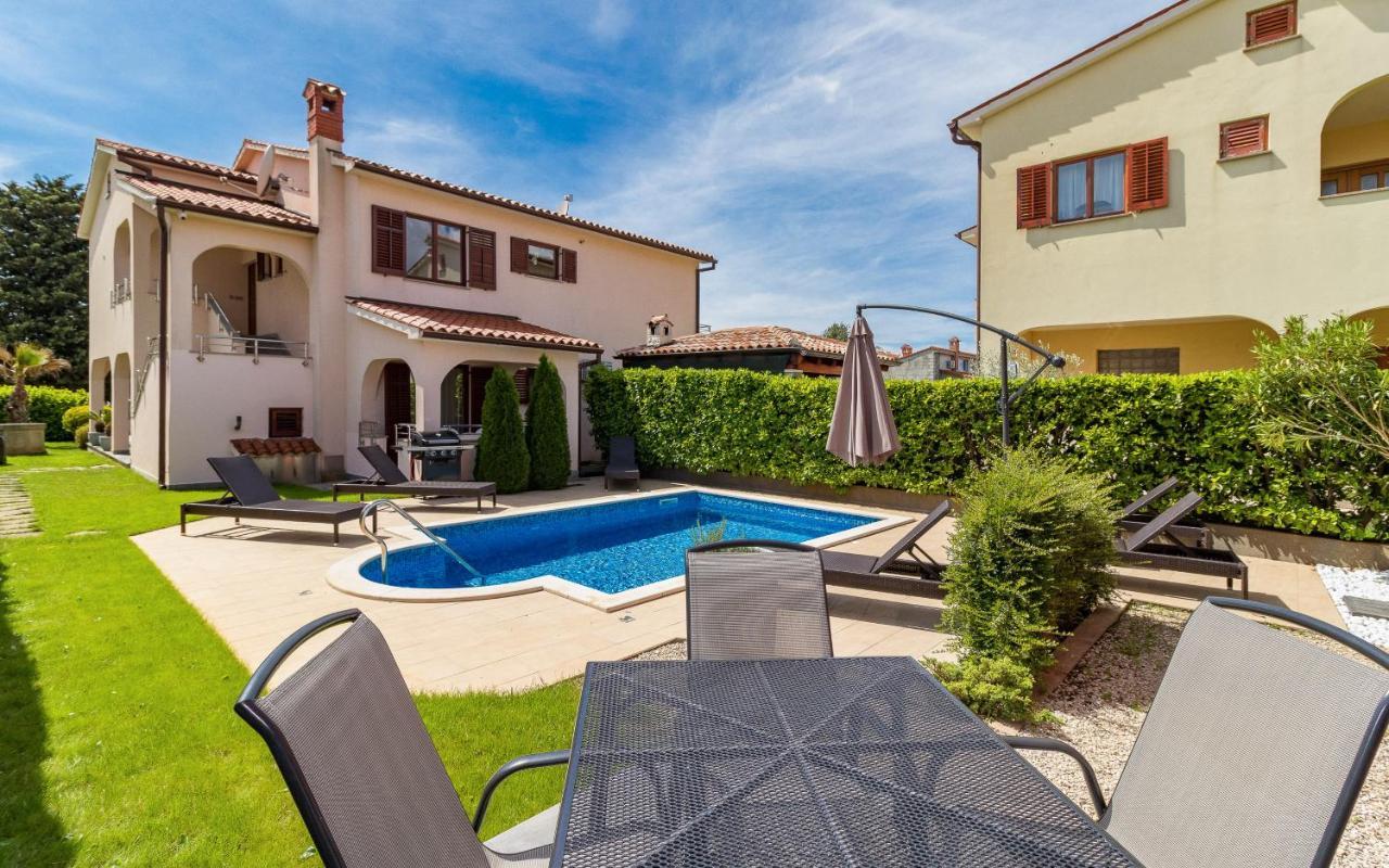 Apartmani Kazun - App 4 - Ferienhaus Fažana Esterno foto